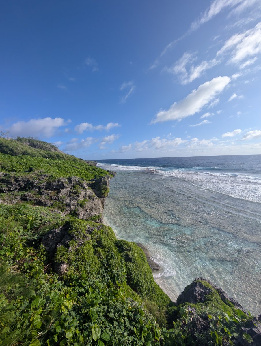 Coastal cliffs record sea level much higher than present.
