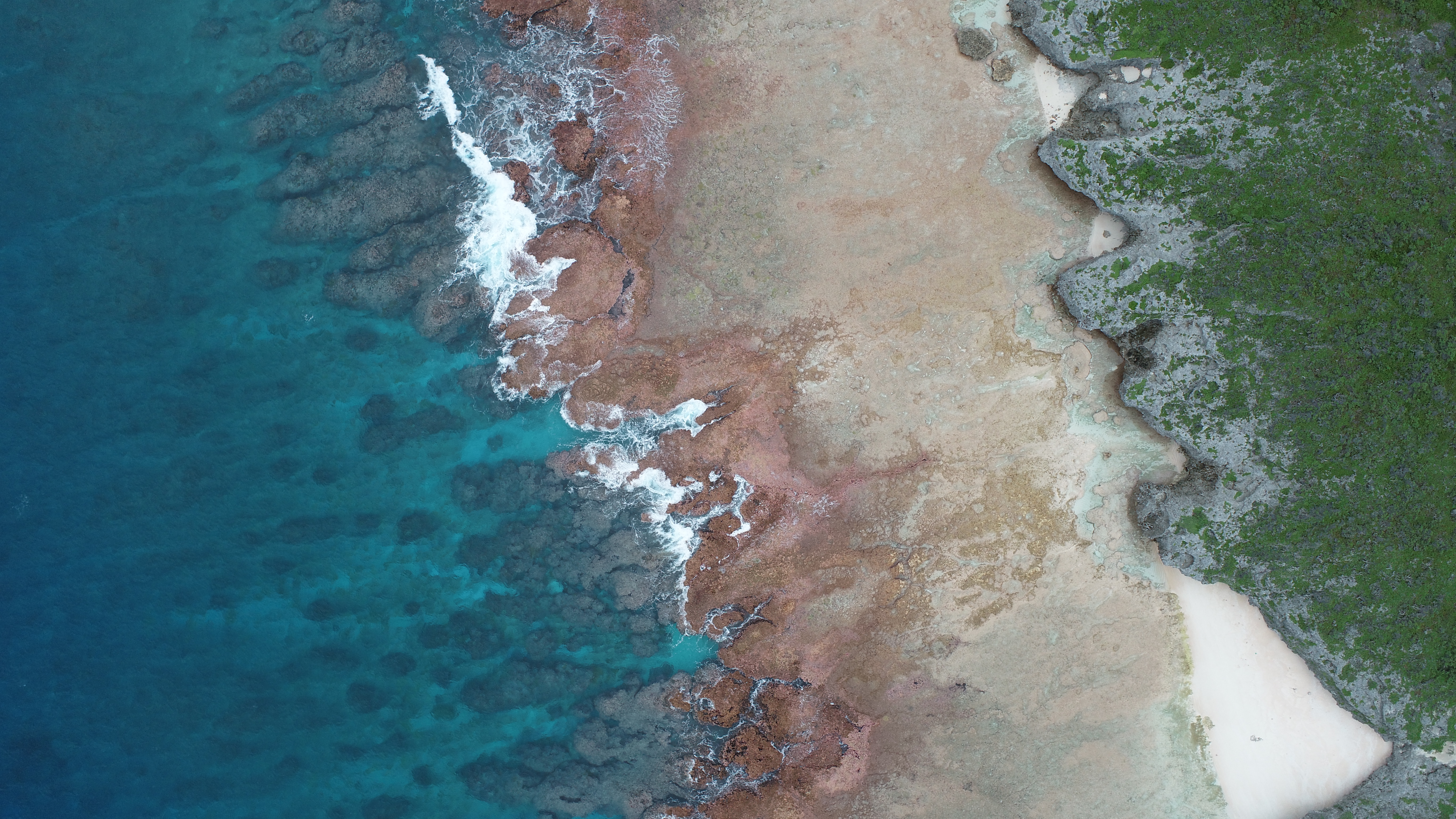 Surveying makatea and reef terrain with a drone in the field